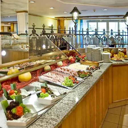Hotel Ibb Centre