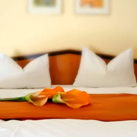 Hotel Ibb Centre 3*