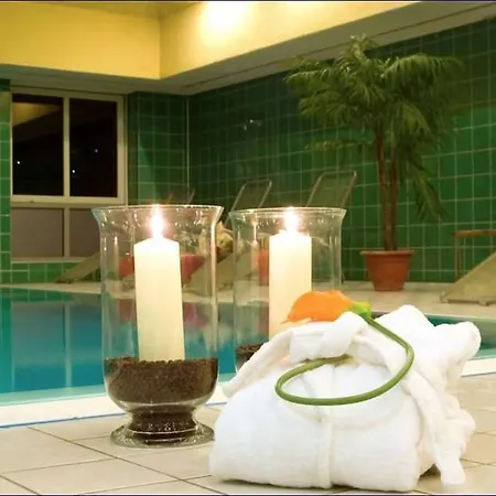 Ibb Centre Hotel 3*